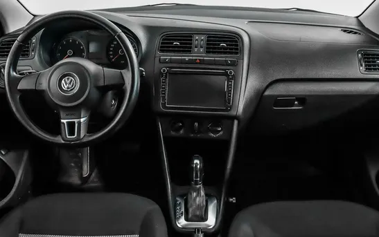 Volkswagen Polo 1.60 Автоматическая, фото №1