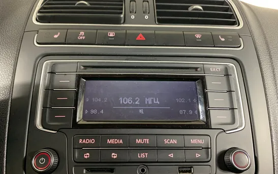 Volkswagen Polo 1.60 Автоматическая, фото №1