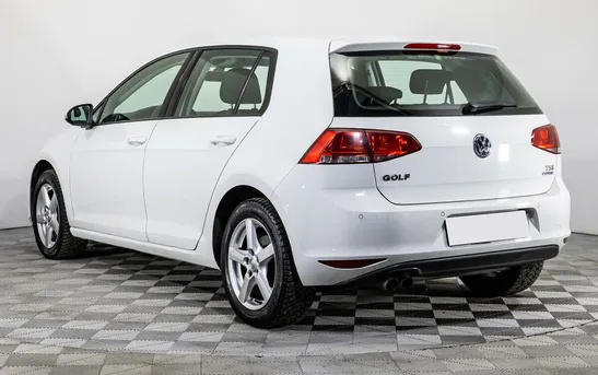 Volkswagen Golf 1.40 Робот, фото №1