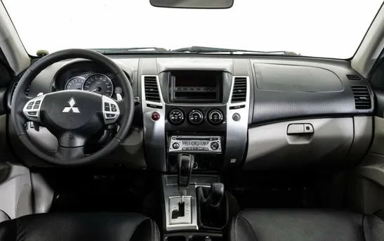 Mitsubishi Pajero Sport 3.00 Автоматическая, фото №1
