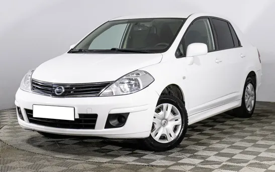 Nissan Tiida 1.60 Механика, фото №1
