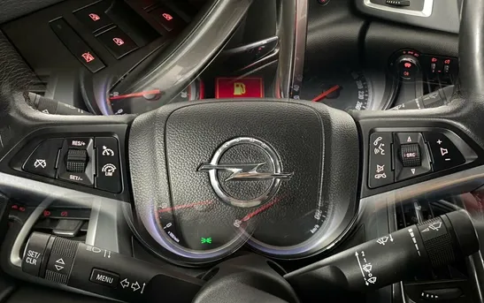 Opel Astra 1.40 Автоматическая, фото №1