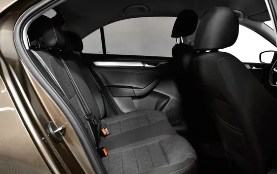 Volkswagen Polo 1.60 Автоматическая, фото №1