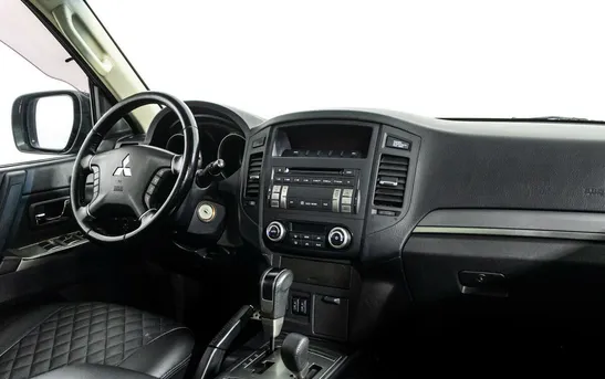Mitsubishi Pajero 3.00 Автоматическая, фото №1
