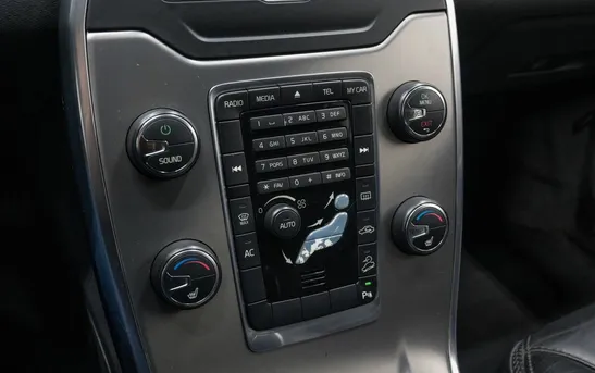 Volvo XC70 2.40 Автоматическая, фото №1