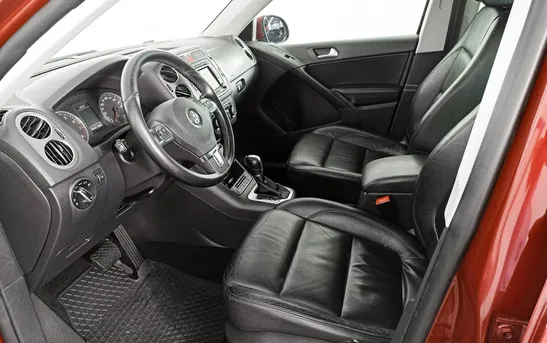 Volkswagen Tiguan 2.00 Автоматическая, фото №1