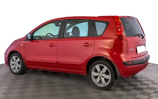 Nissan Note 1.60 Автоматическая, фото №1