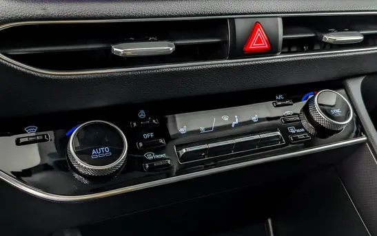 Hyundai Sonata 2.00 Автоматическая, фото №1