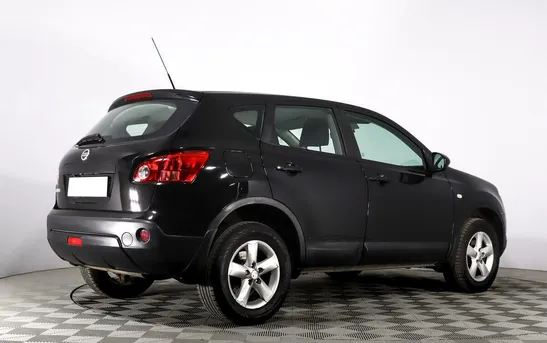 Nissan Qashqai 1.60 Механика, фото №1