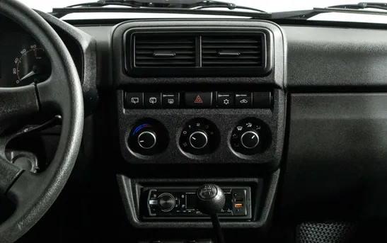 Lada (ВАЗ) Niva Legend 1.70 Механика, фото №1