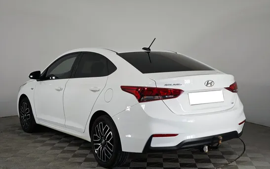 Hyundai Solaris 1.60 Механика, фото №1