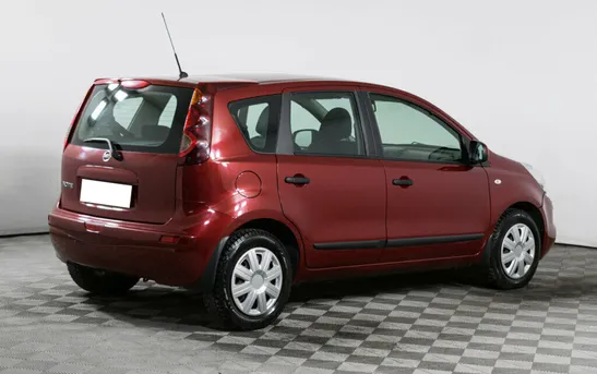 Nissan Note 1.60 Автоматическая, фото №1