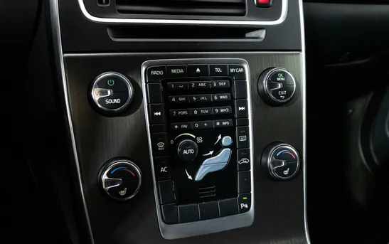 Volvo S60 1.60 Робот, фото №1