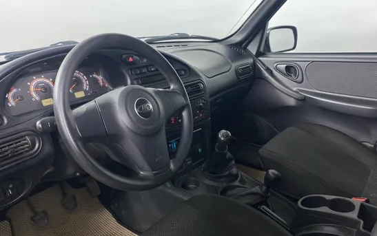 Lada (ВАЗ) Niva 1.70 Механика, фото №1