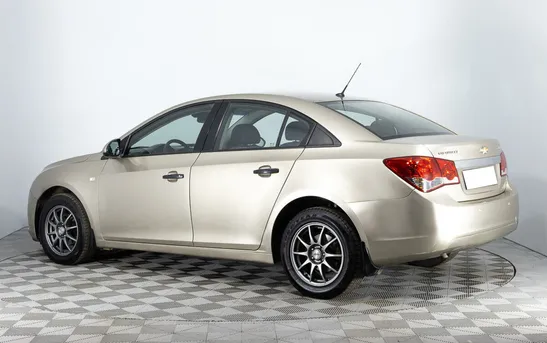 Chevrolet Cruze 1.60 Механика, фото №1