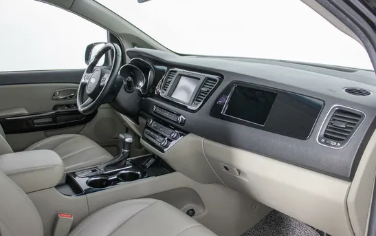 Kia Carnival 2.20 Автоматическая, фото №1