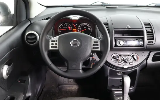 Nissan Note 1.60 Автоматическая, фото №1