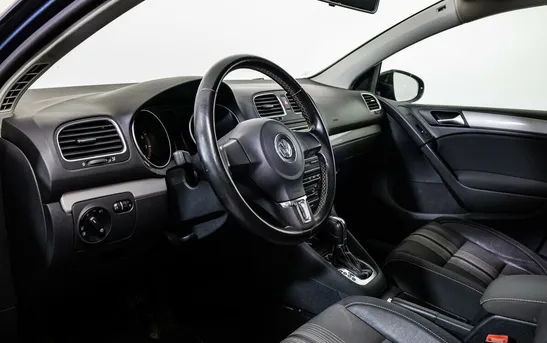 Volkswagen Golf 1.60 Робот, фото №1