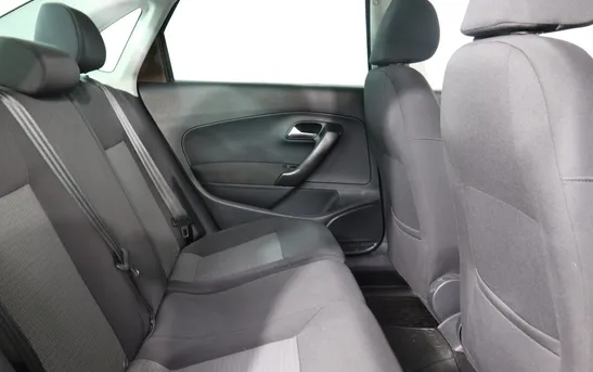 Volkswagen Polo 1.60 Автоматическая, фото №1