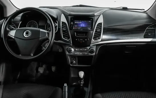 SsangYong Actyon 2.00 Механика, фото №1