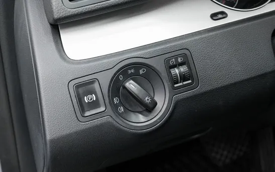 Volkswagen Passat 1.80 Автоматическая, фото №1