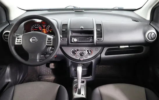 Nissan Note 1.60 Автоматическая, фото №1