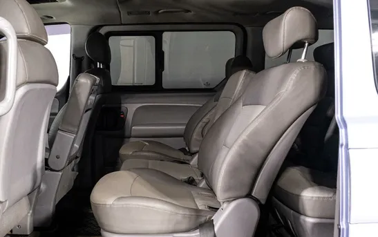 Hyundai Grand Starex 2.50 Автоматическая, фото №1