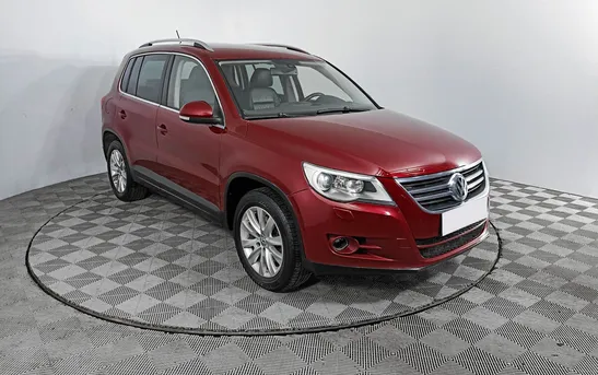 Volkswagen Tiguan 2.00 Автоматическая, фото №1
