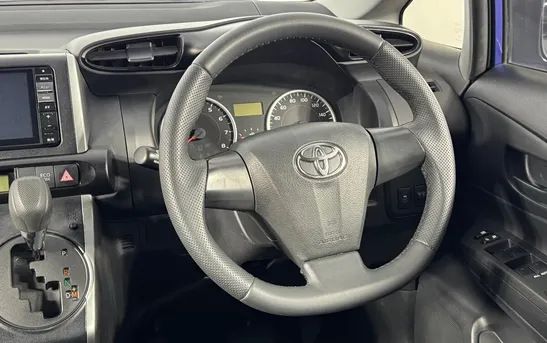 Toyota Wish 1.80 Вариатор, фото №1