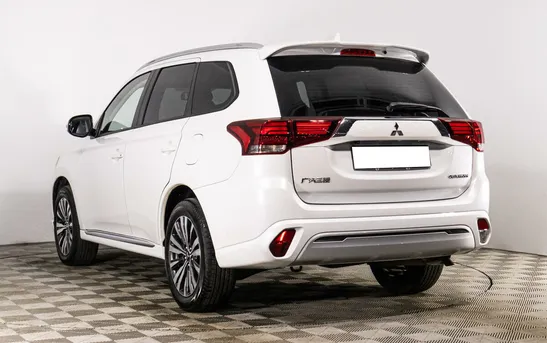 Mitsubishi Outlander 2.00 Вариатор, фото №1