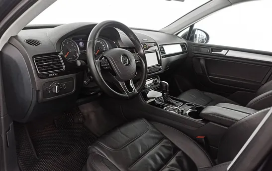 Volkswagen Touareg 3.00 Автоматическая, фото №1