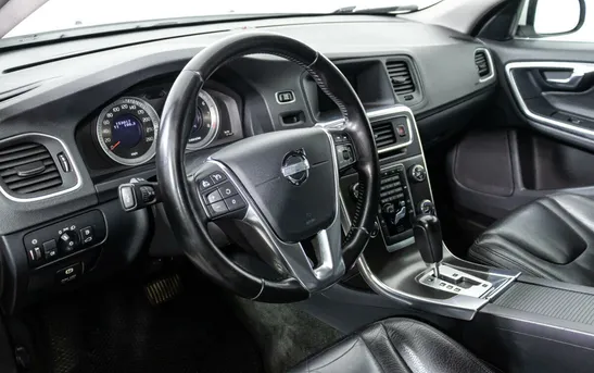 Volvo S60 1.60 Робот, фото №1