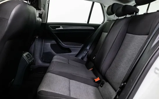 Volkswagen Golf 1.40 Робот, фото №1