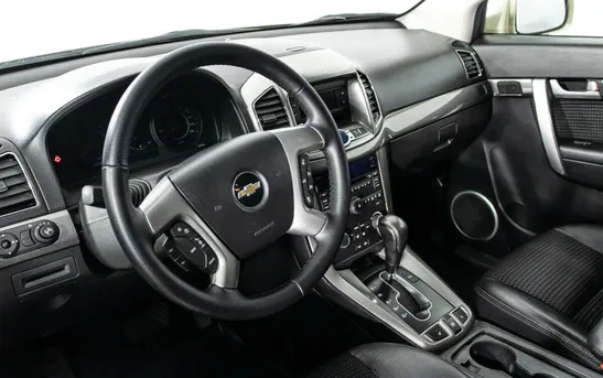 Chevrolet Captiva 2.20 Автоматическая, фото №1