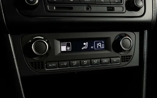 Volkswagen Polo 1.60 Автоматическая, фото №1