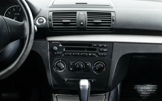 BMW 1 серии 1.60 Автоматическая, фото №1