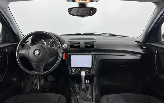 BMW 1 серии 2.00 Автоматическая, фото №1