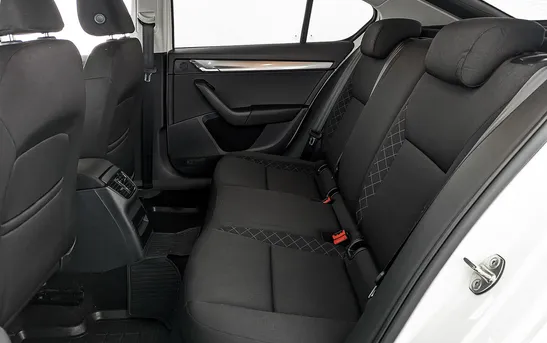 Skoda Octavia 1.60 Автоматическая, фото №1