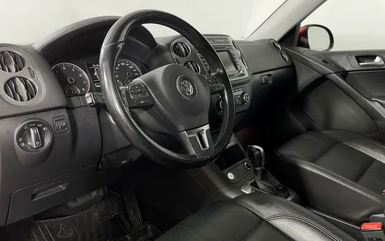 Volkswagen Tiguan 2.00 Автоматическая, фото №1