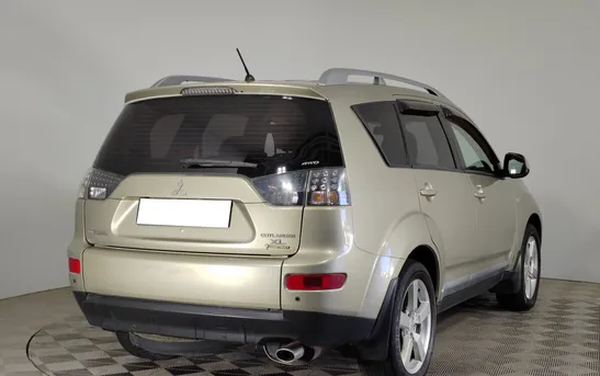 Mitsubishi Outlander 2.40 Механика, фото №1