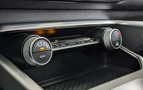 Geely Coolray 1.50 Робот, фото №1