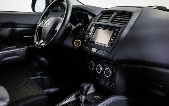 Mitsubishi ASX 2.00 Вариатор, фото №1