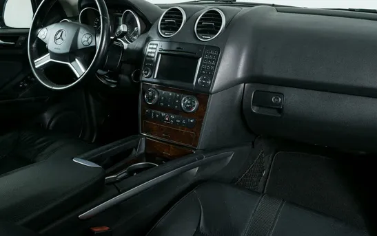 Mercedes-Benz M-Класс 3.50 Автоматическая, фото №1
