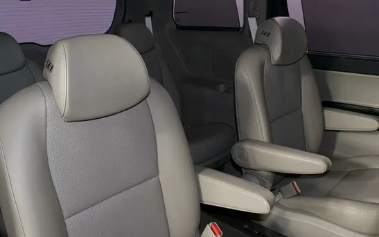 Kia Carnival 2.20 Автоматическая, фото №1