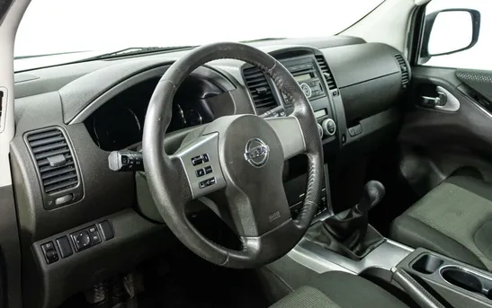Nissan Pathfinder 2.50 Механика, фото №1