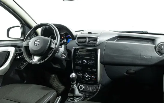 Nissan Terrano 2.00 Механика, фото №1