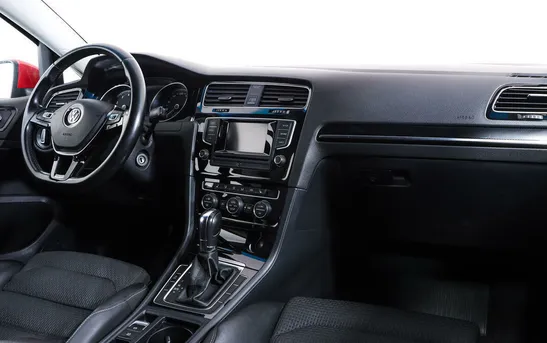 Volkswagen Golf 1.40 Робот, фото №1