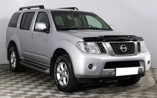 Nissan Pathfinder 2.50 Механика, фото №1