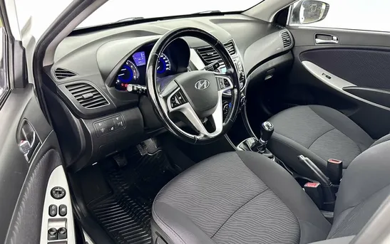 Hyundai Solaris 1.60 Механика, фото №1