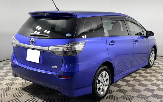 Toyota Wish 1.80 Вариатор, фото №1